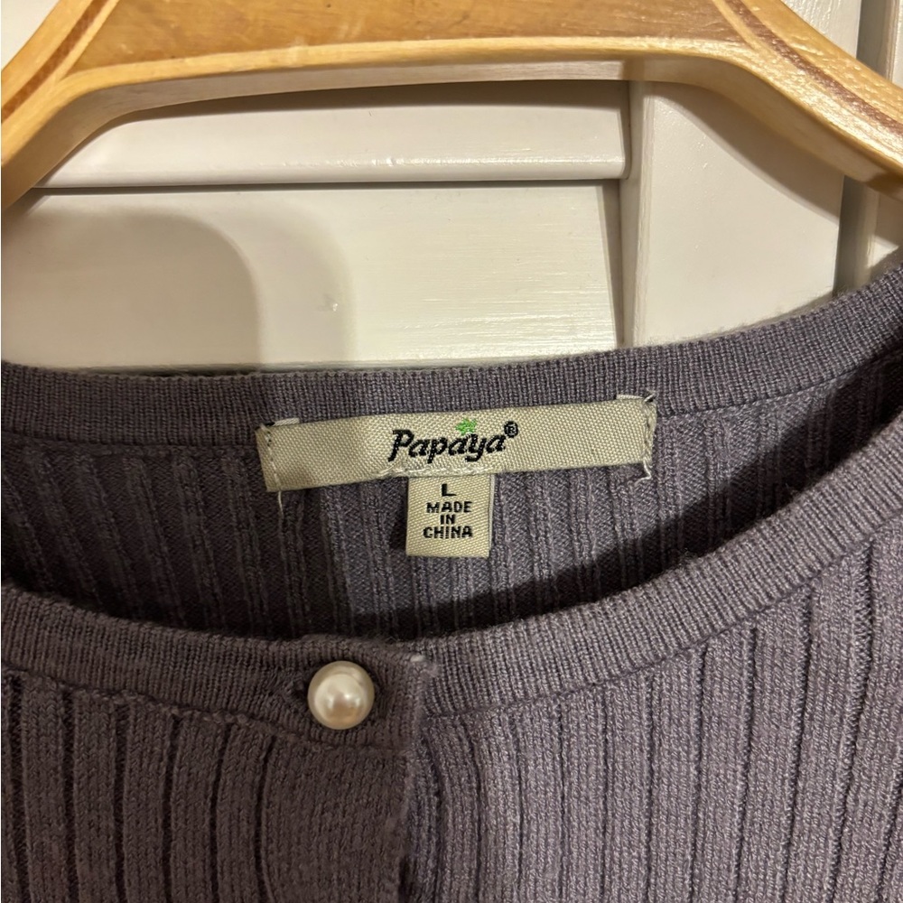 Women’s cropped sweater - Picture 2 of 3